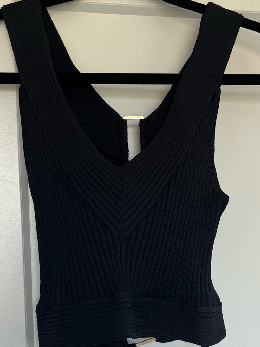 Ribbed Reversible V-Neck Black Tank Top with Hardware - Picture 8 of 11